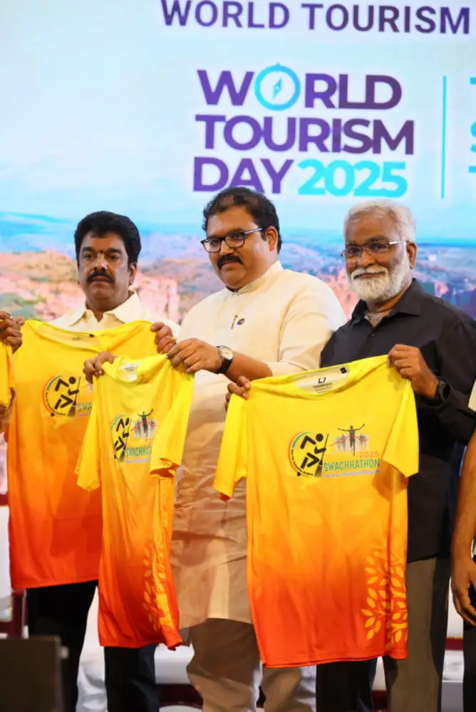 Launch of Swachhathon by CM Chandrababu Naidu in association with AmaravatiRunners.com