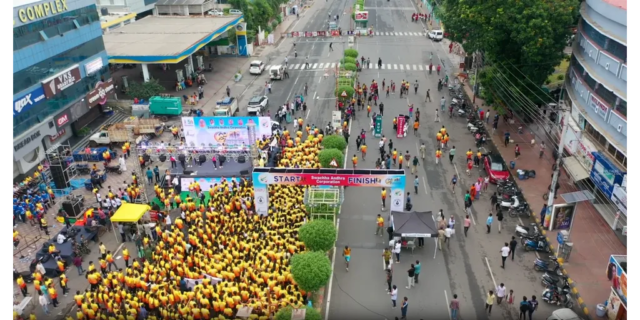 Swachhathon Race38-start Swachhathon 2025 Marathon Run by Amaravati Runners in Vijayawada