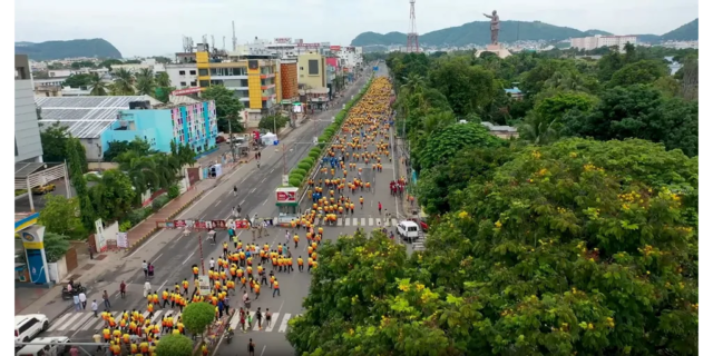 Swachhathon Race42 Swachhathon 2025 Marathon Run by Amaravati Runners in Vijayawada