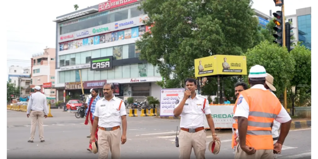 Swachhathon Race46-police Swachhathon 2025 Marathon Run by Amaravati Runners in Vijayawada